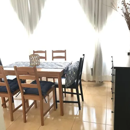 O&M Apartments Barcelona Апартаменты